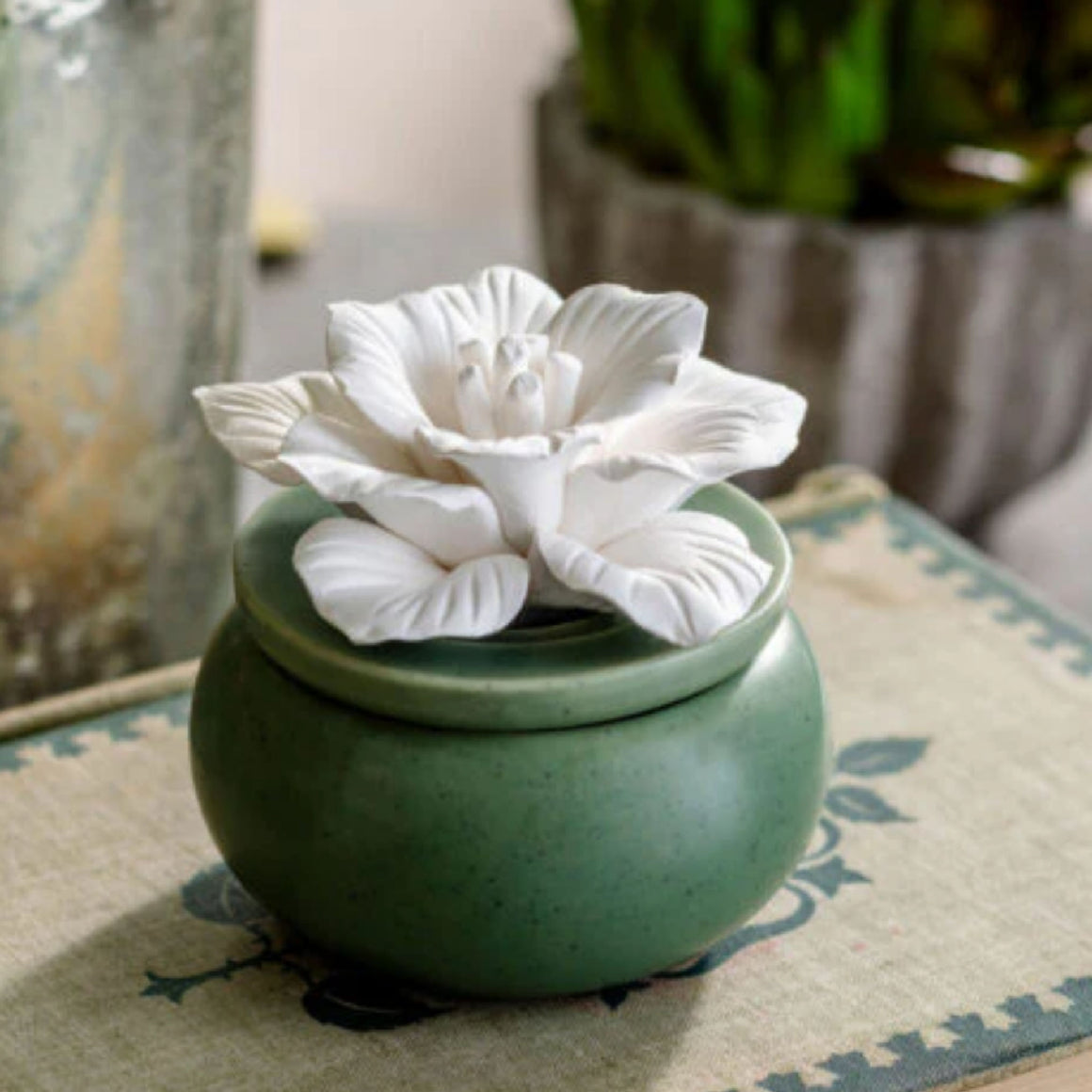 Bloom Porcelain Diffuser