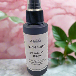 Room Spray Strawberry Clouds